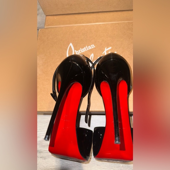 Authentic Christian Louboutin red bottom heels - Picture 7 of 12